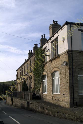 3108-9335